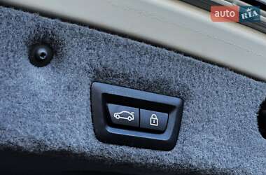 Седан BMW 7 Series 2010 в 