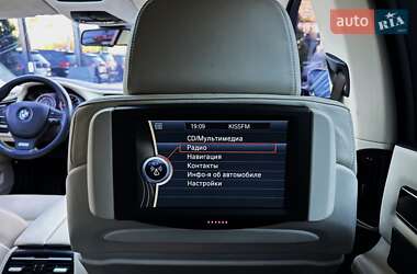 Седан BMW 7 Series 2010 в 