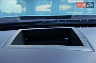 Седан BMW 7 Series 2010 в 