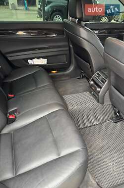 Седан BMW 7 Series 2011 в 