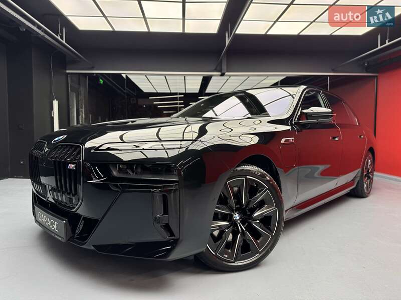 Седан BMW 7 Series 2024 в Києві