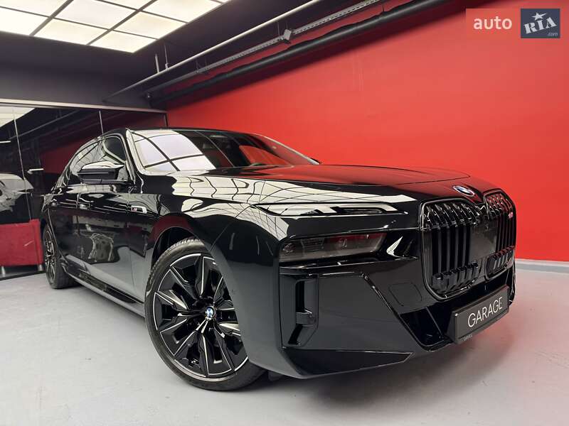 Седан BMW 7 Series 2024 в Києві