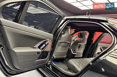 Седан BMW 7 Series 2024 в 