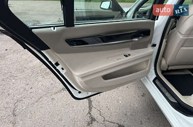 Седан BMW 7 Series 2011 в 