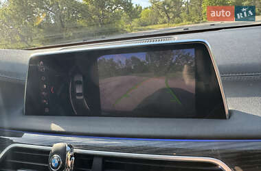 Седан BMW 7 Series 2018 в 