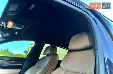 Седан BMW 7 Series 2010 в 