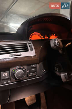 Седан BMW 7 Series 2007 в 
