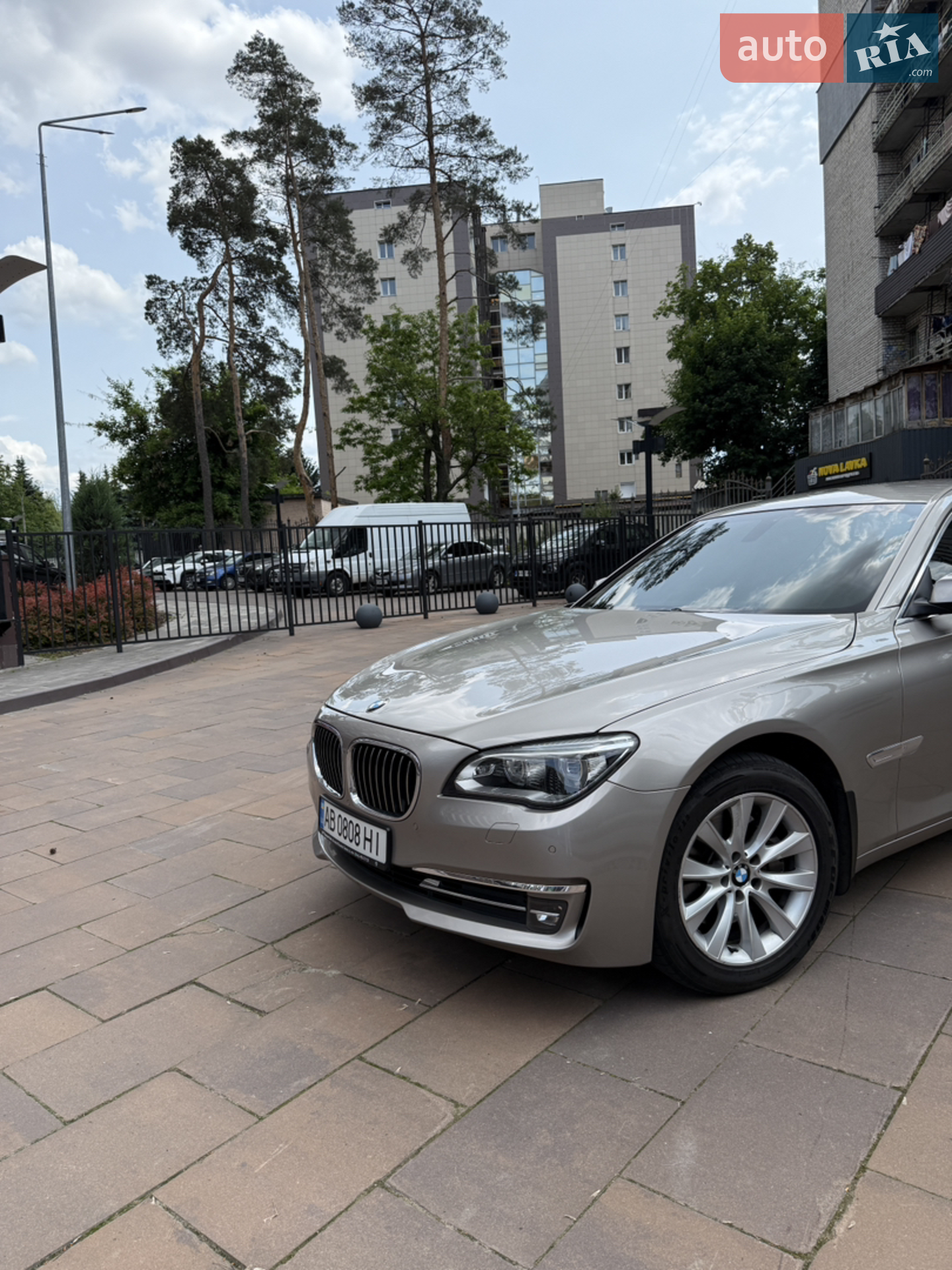 2014 BMW 7er - мініатюра 13