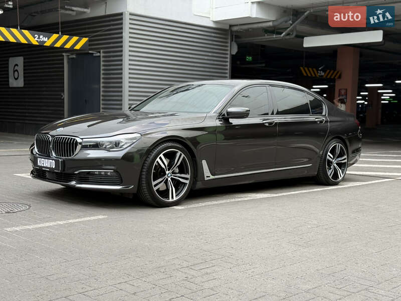 BMW 7 Series 2016