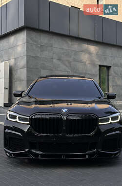 Седан BMW 7 Series 2019 в 