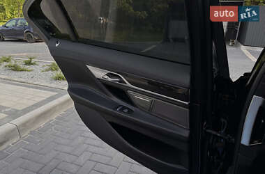 Седан BMW 7 Series 2019 в 