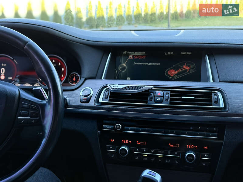 Седан BMW 7 Series 2013 в Луцке