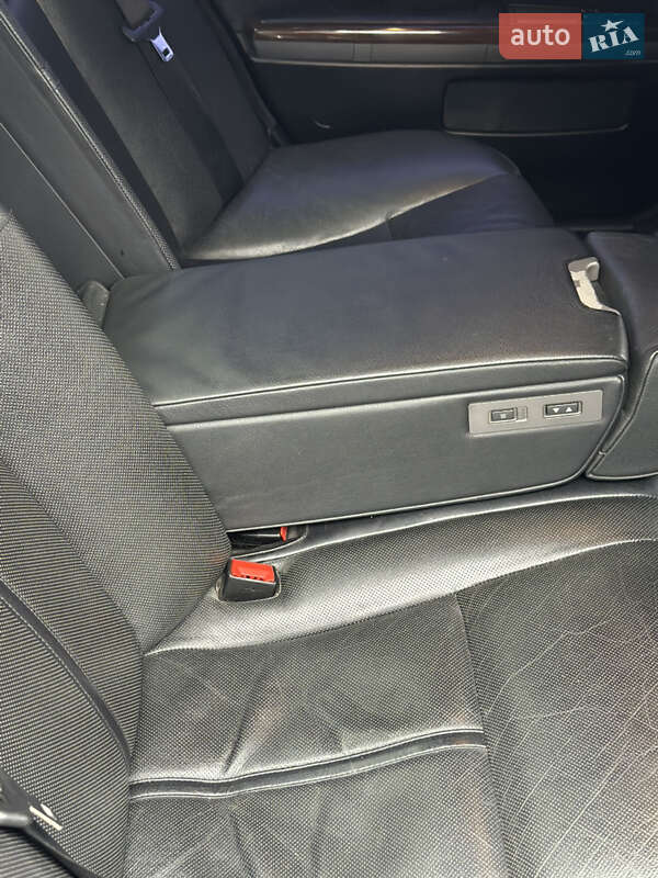 Седан BMW 7 Series 2003 в Тернополі