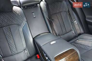 Седан BMW 7 Series 2022 в 