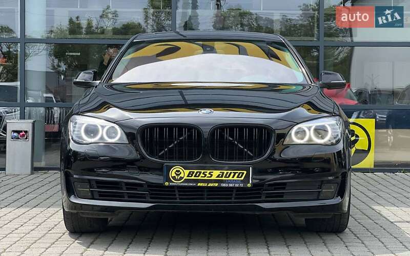 Седан BMW 7 Series 2015 в Ивано-Франковске