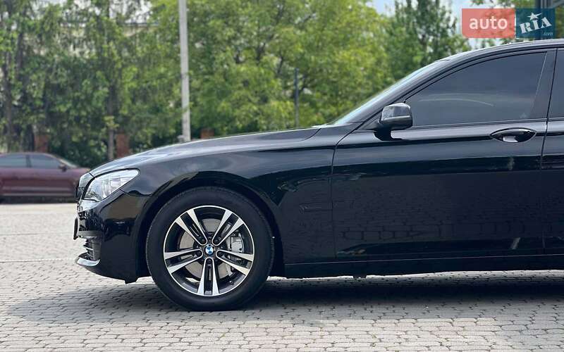 Седан BMW 7 Series 2015 в Ивано-Франковске