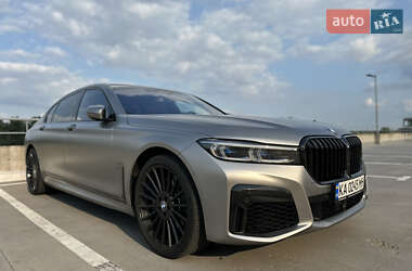 Седан BMW 7 Series 2022 в 