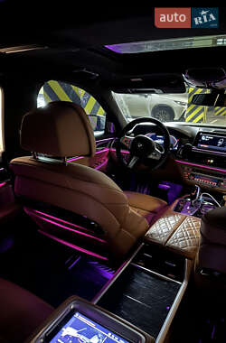 Седан BMW 7 Series 2022 в 