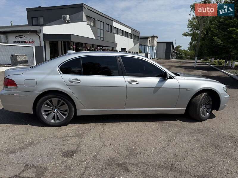 Седан BMW 7 Series 2007 в Самборі