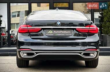 Седан BMW 7 Series 2018 в 
