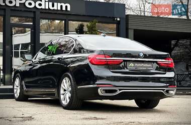 Седан BMW 7 Series 2018 в 