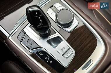 Седан BMW 7 Series 2018 в 