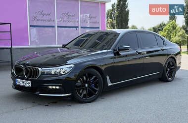 Седан BMW 7 Series 2017 в 