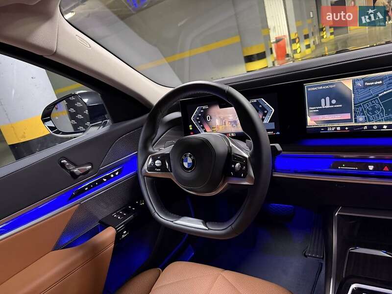 Седан BMW 7 Series 2023 в Киеве
