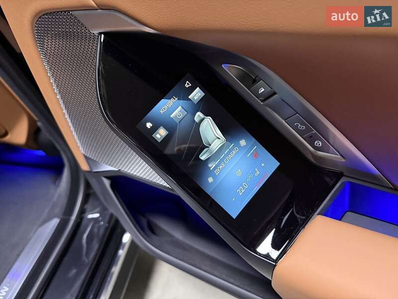 Седан BMW 7 Series 2023 в Киеве
