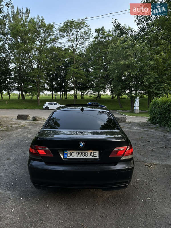 Седан BMW 7 Series 2007 в Львові
