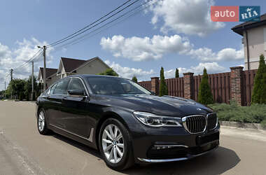 Седан BMW 7 Series 2017 в Киеве