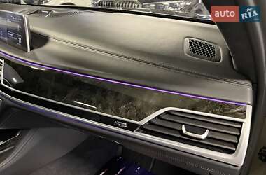 Седан BMW 7 Series 2019 в 