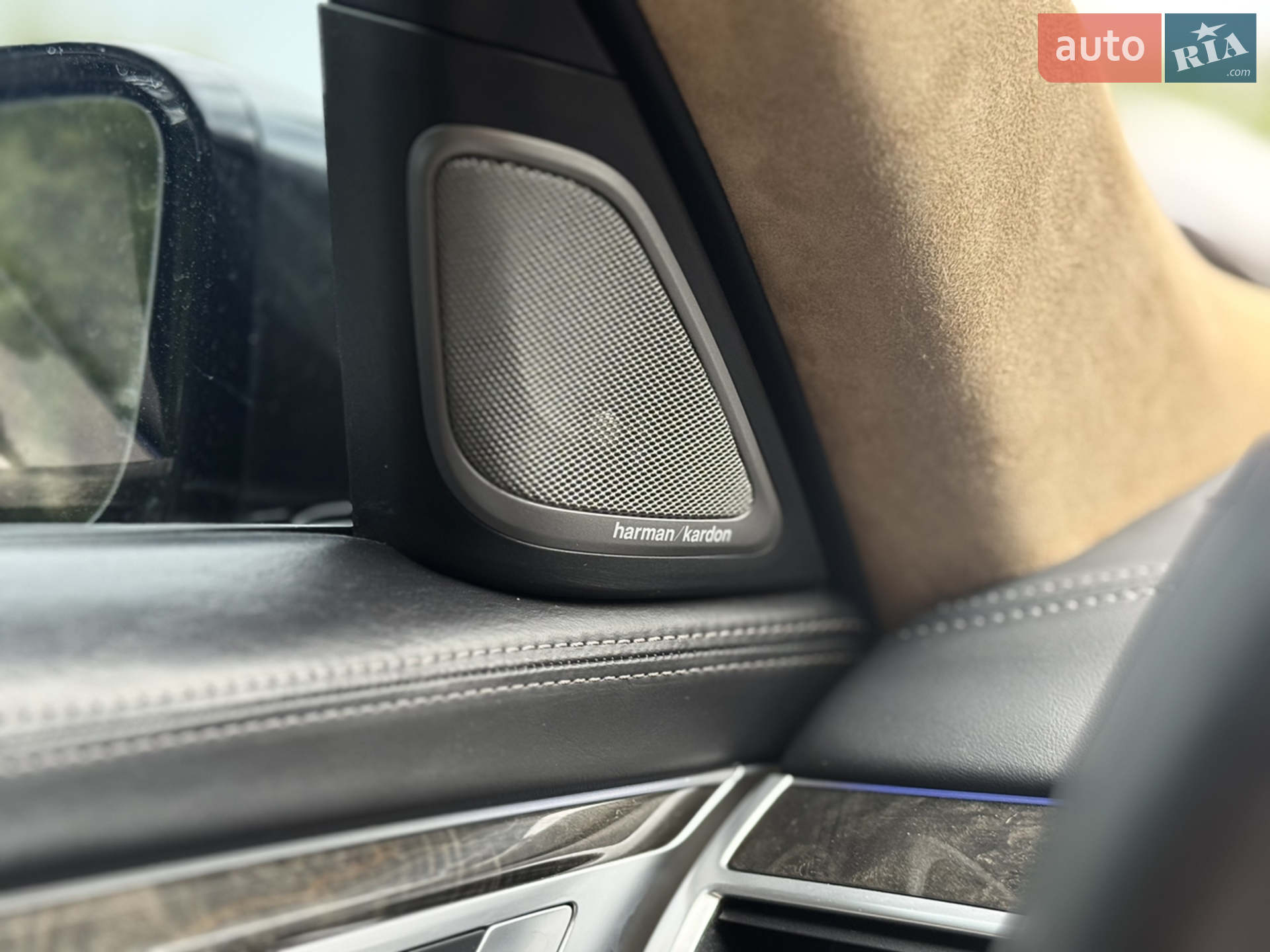 2016 BMW 7er - мініатюра 16