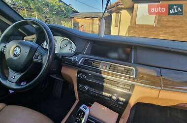 Седан BMW 7 Series 2013 в 