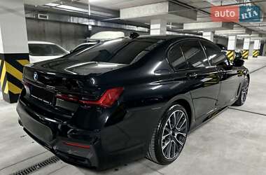 Седан BMW 7 Series 2022 в 