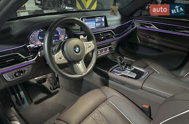 Седан BMW 7 Series 2022 в 