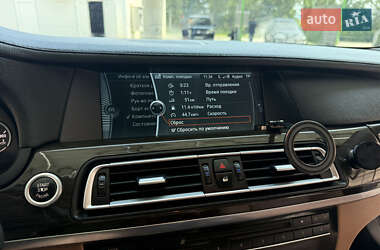 Седан BMW 7 Series 2011 в 