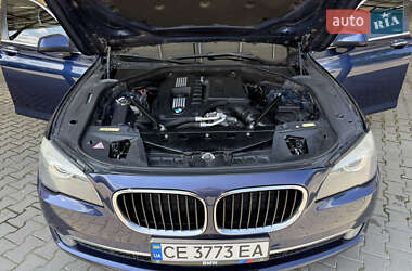 Седан BMW 7 Series 2011 в 