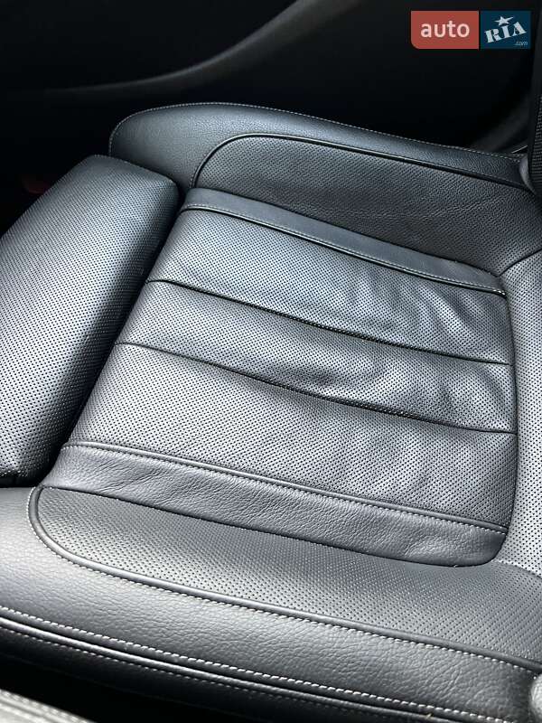 Седан BMW 7 Series 2018 в Одессе