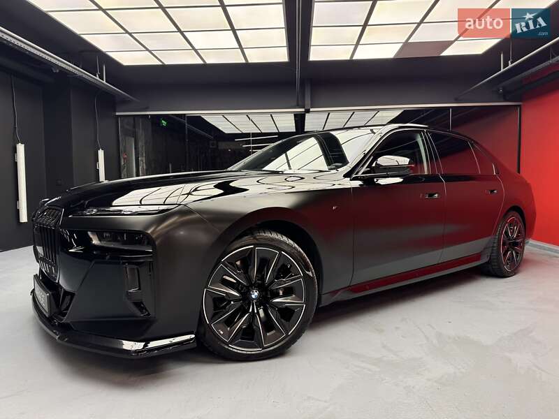 Седан BMW 7 Series 2022 в Києві