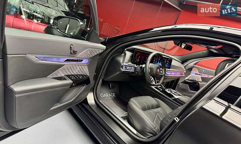 Седан BMW 7 Series 2022 в Києві