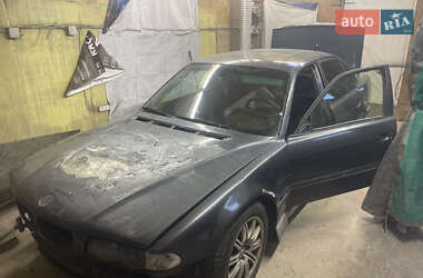 Седан BMW 7 Series 2000 в Києві