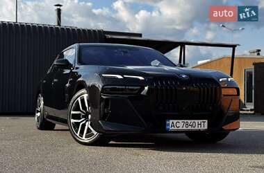Седан BMW 7 Series 2023 в 