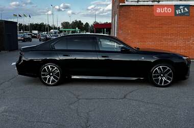 Седан BMW 7 Series 2023 в 