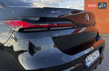 Седан BMW 7 Series 2023 в 