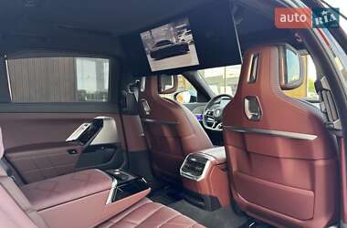 Седан BMW 7 Series 2023 в 