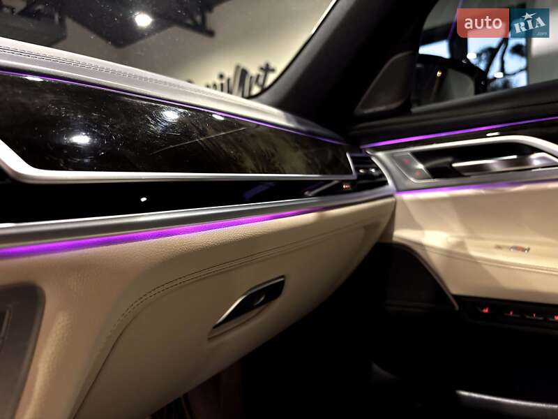 Седан BMW 7 Series 2019 в Коломые