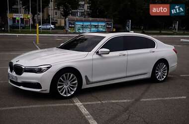 Седан BMW 7 Series 2016 в Киеве