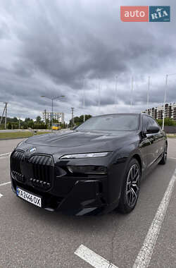 Седан BMW 7 Series 2024 в Києві