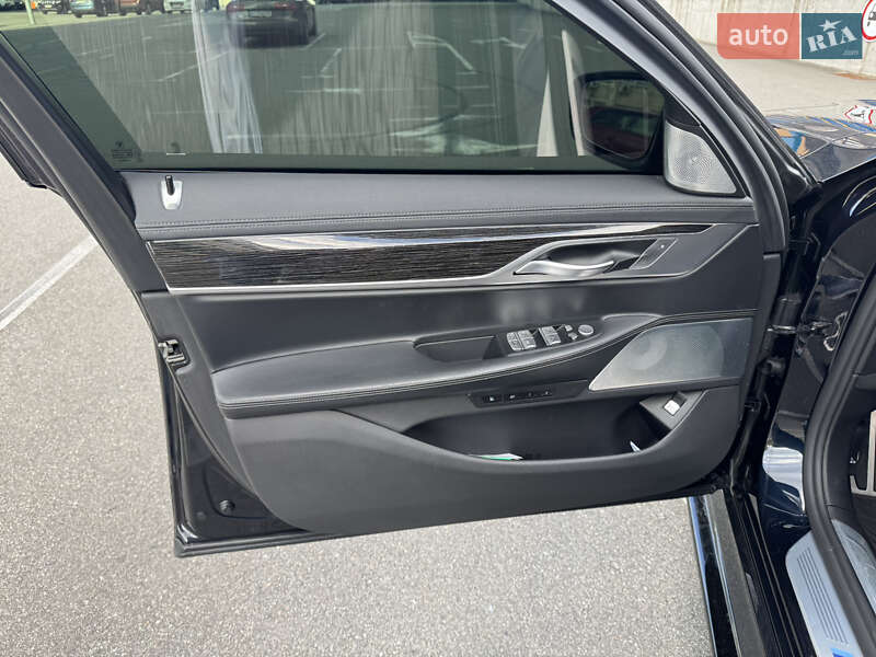 Седан BMW 7 Series 2019 в Киеве фото 9 Седан BMW 7 Series 2019 в Киеве